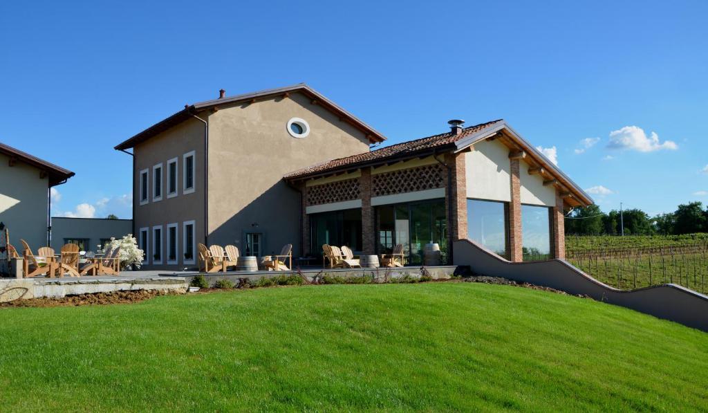 Prime Alture Wine Resort Casteggio Exterior foto